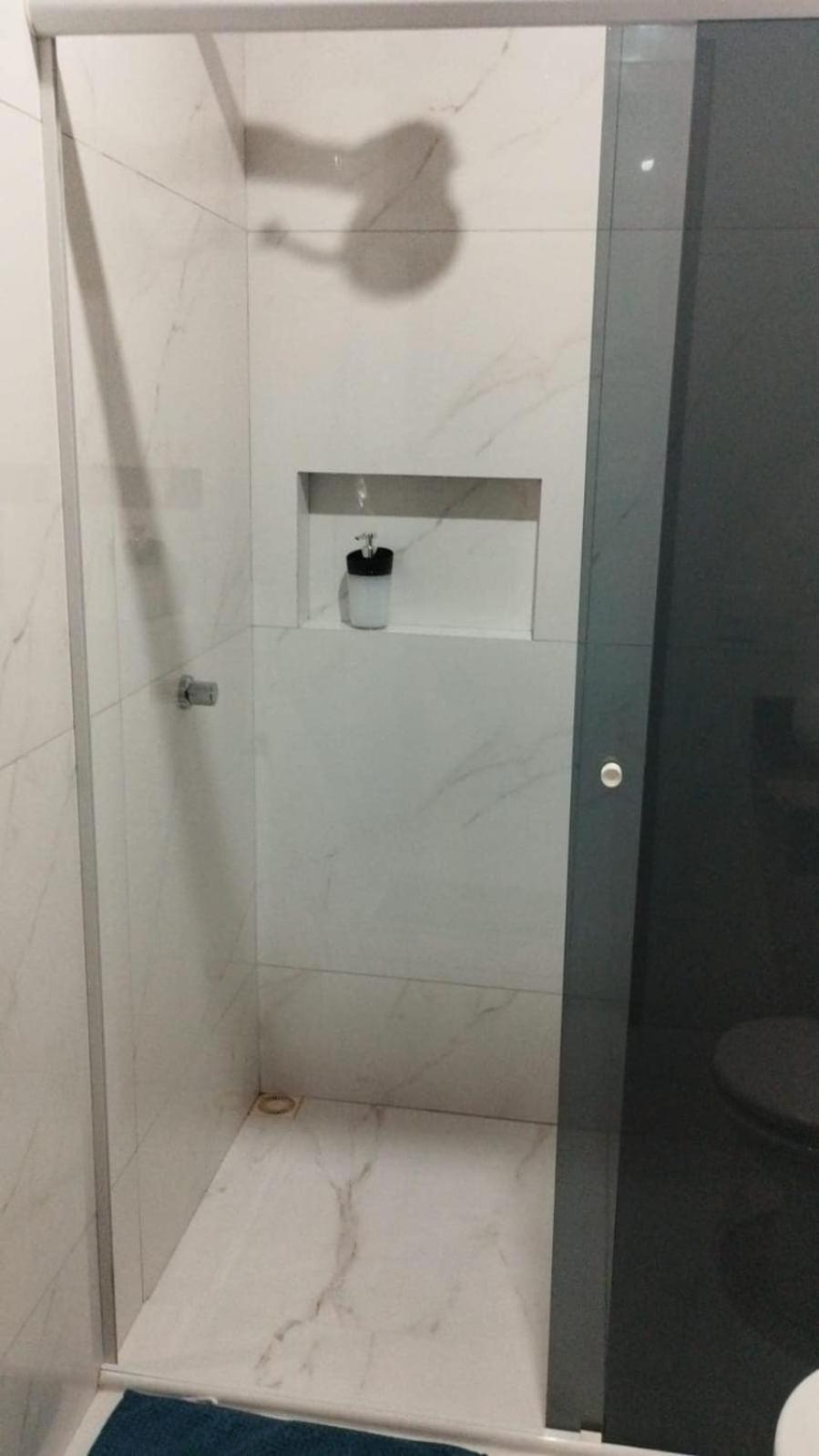 Sobrado Com Piscina Em